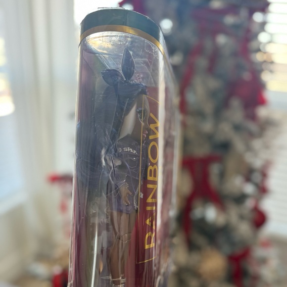 NEW IN BOX Rainbow High Doll Krystal Bailey Dark Purple Fashion Doll - Picture 4 of 6